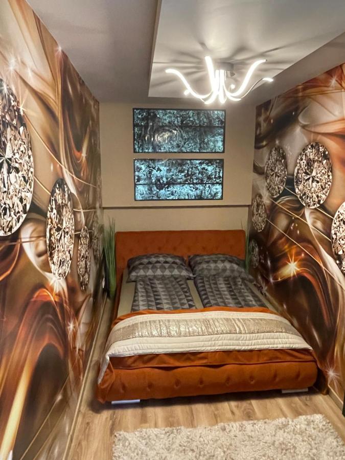 Mox Downtown Apartman Debrecen Eksteriør bilde
