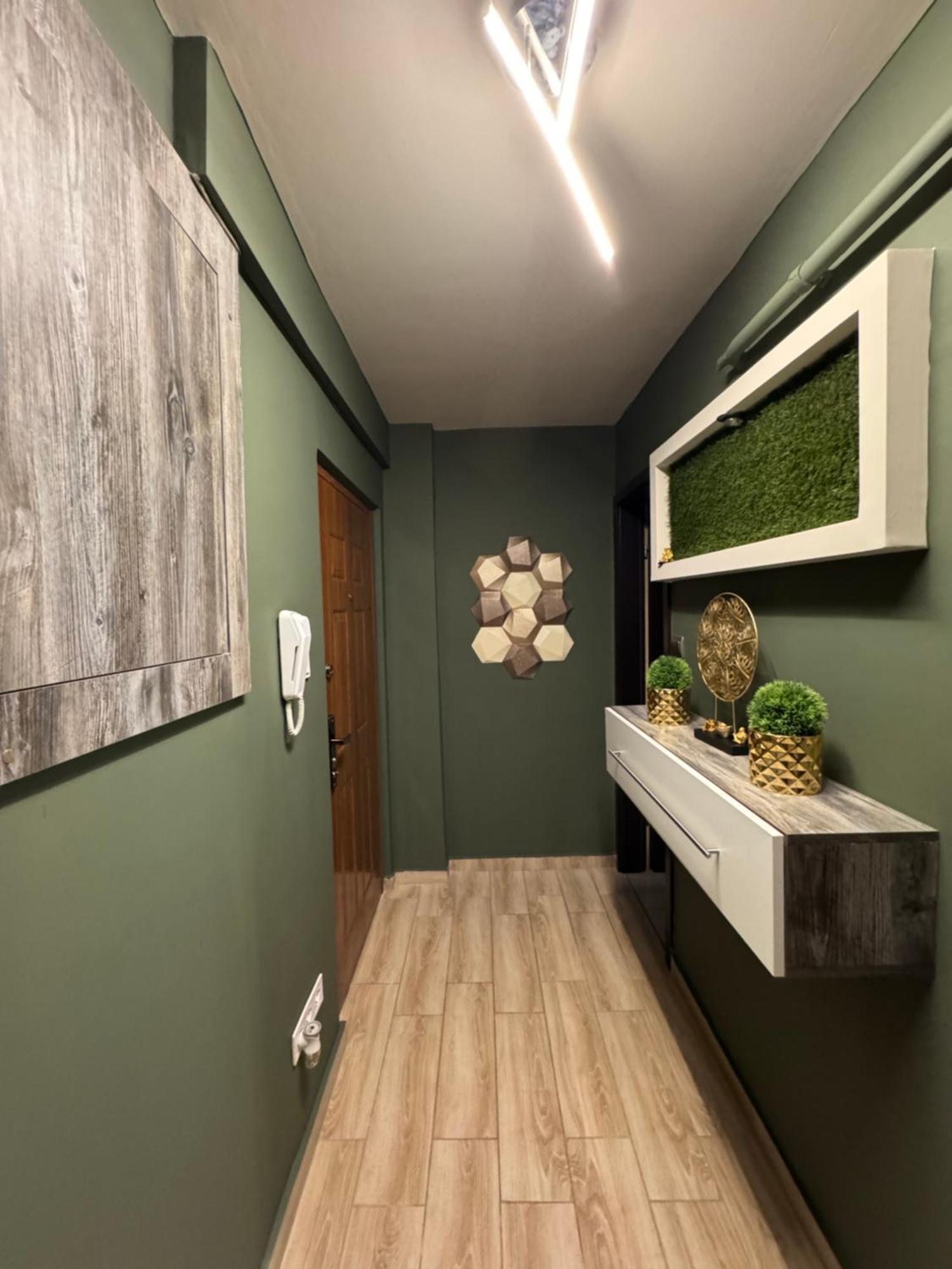 Mox Downtown Apartman Debrecen Eksteriør bilde