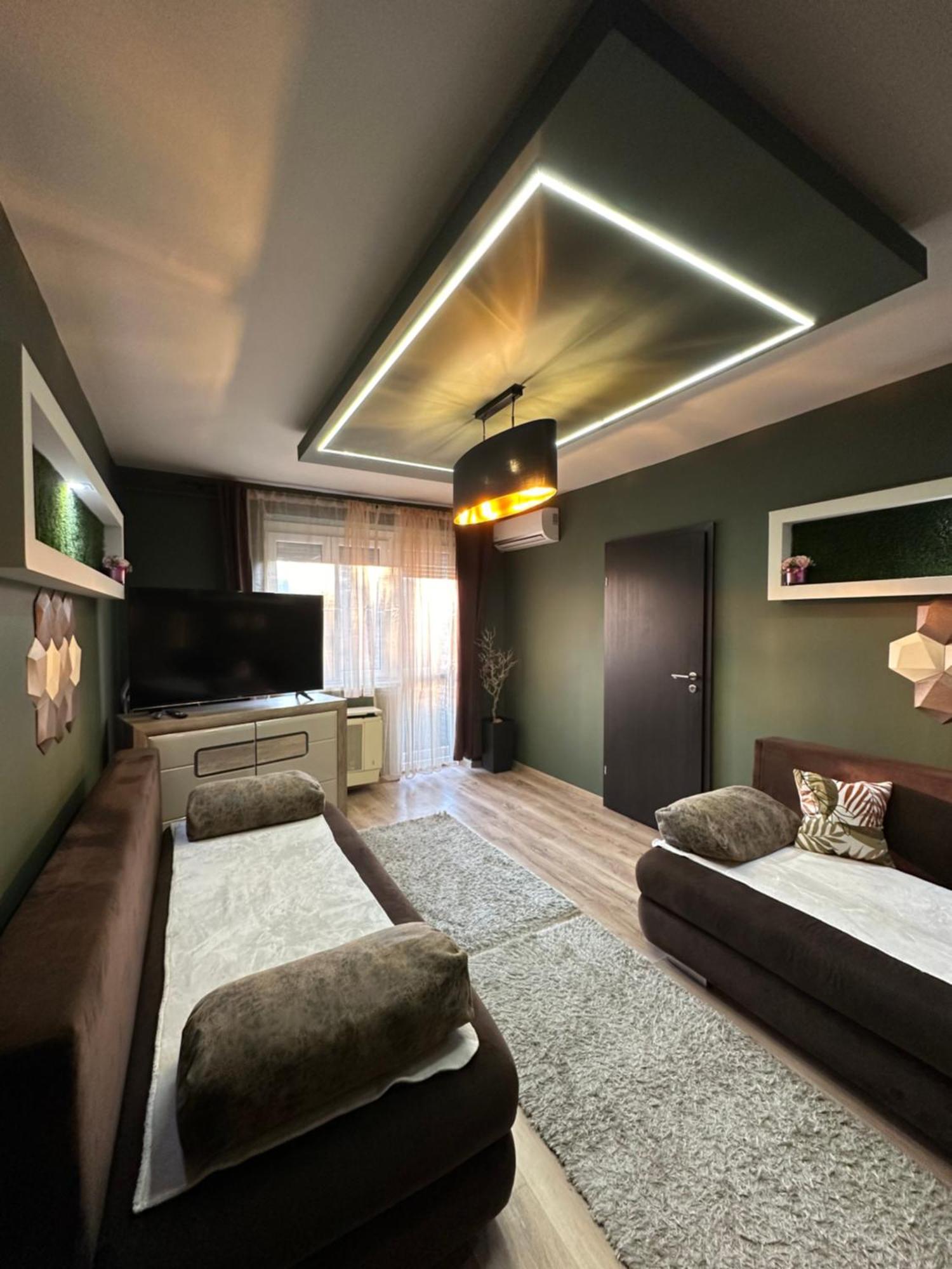 Mox Downtown Apartman Debrecen Eksteriør bilde
