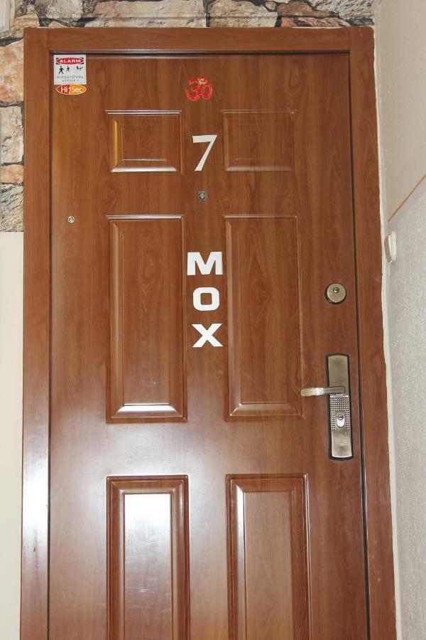 Mox Downtown Apartman Debrecen Eksteriør bilde